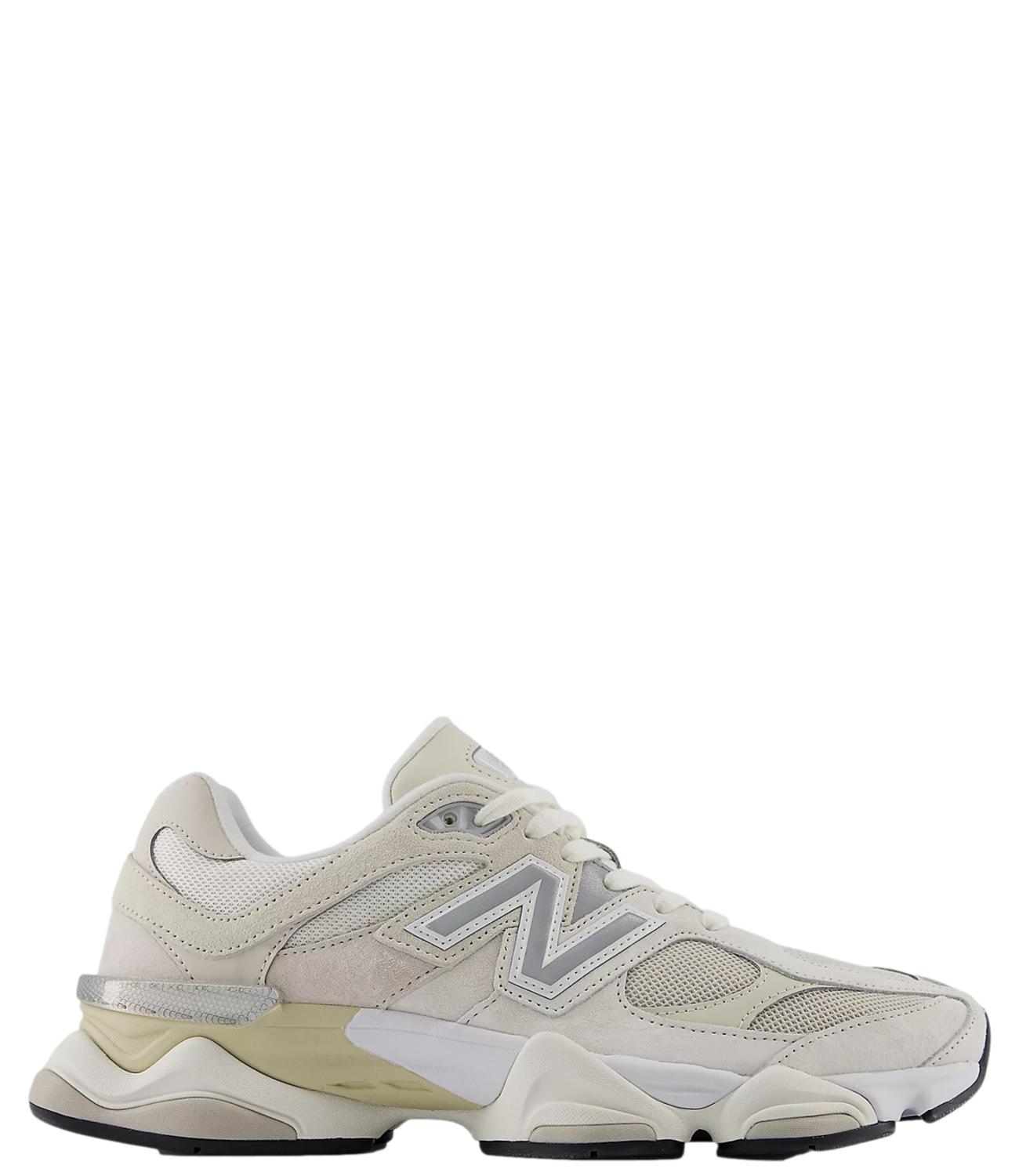 Sneakers White