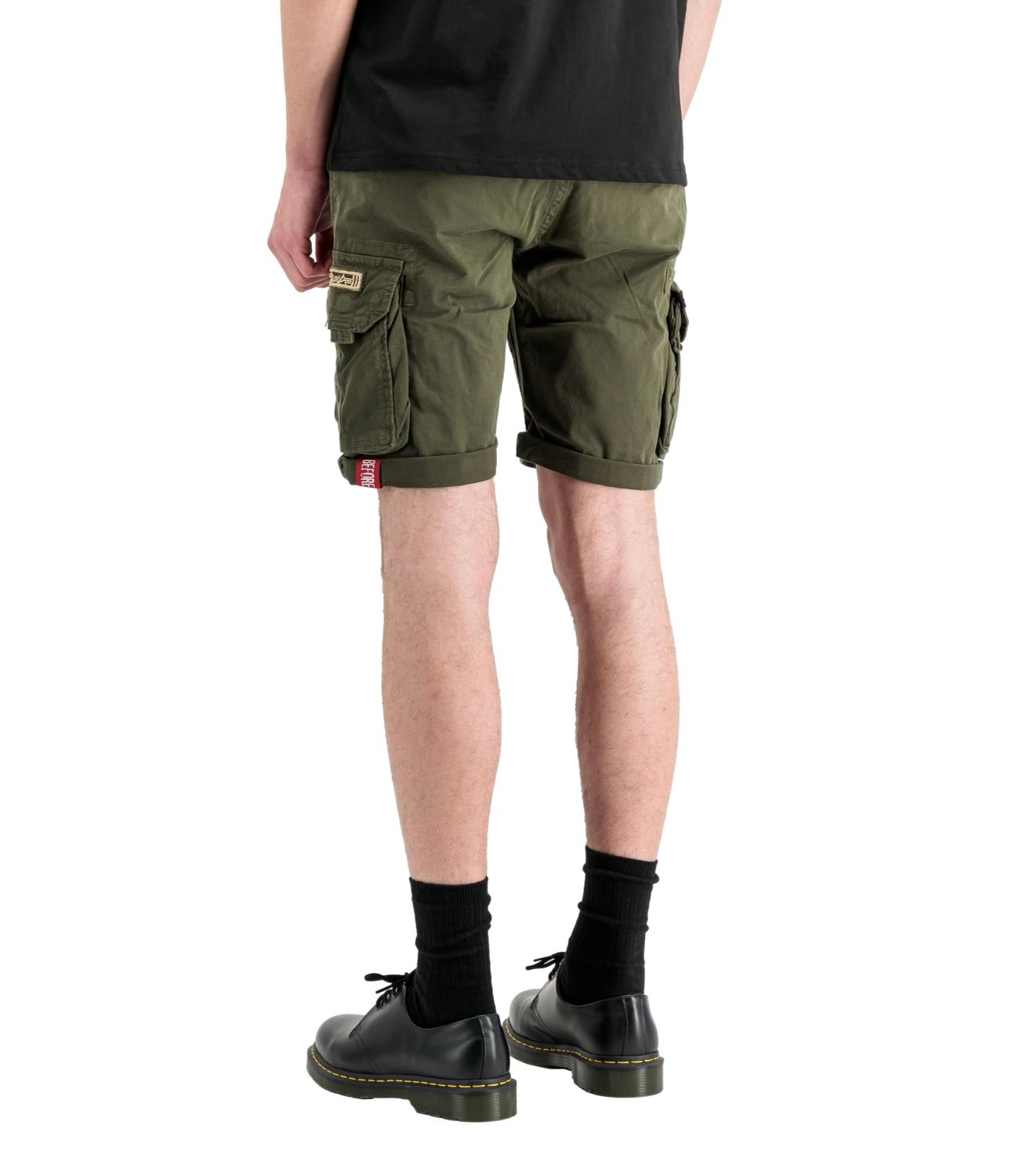Alpha Industries Bermuda con tasconi da Uomo - Dark Olive