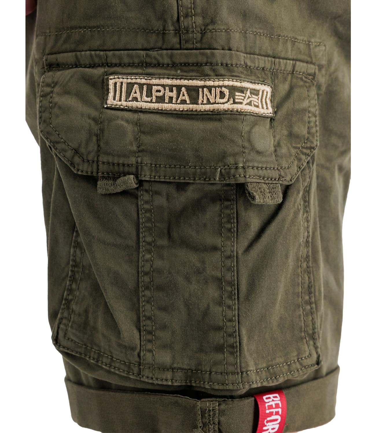 Alpha Industries Bermuda con tasconi da Uomo - Dark Olive